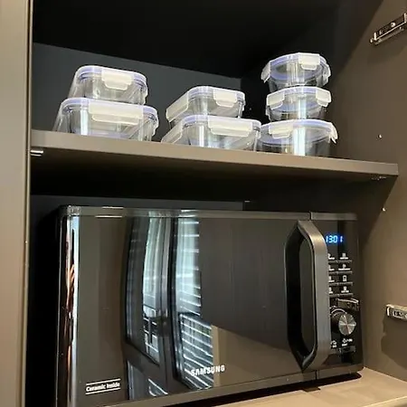 Appartamento Elegante Attico 300 M Dal Tasis *